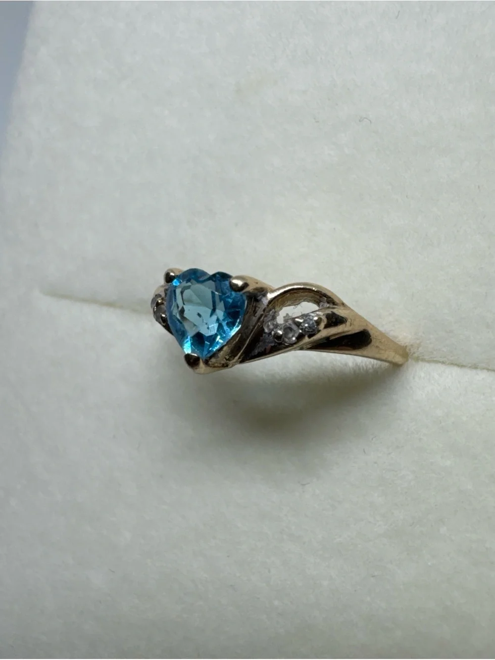10k Yellow Gold Blue Heart Topaz & Accent Diamond Size 4.75 Ring Love 1.45g